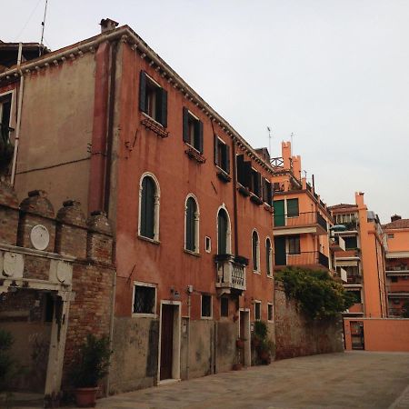 Locazione Turistica Corte Vecchia Venice Exterior photo